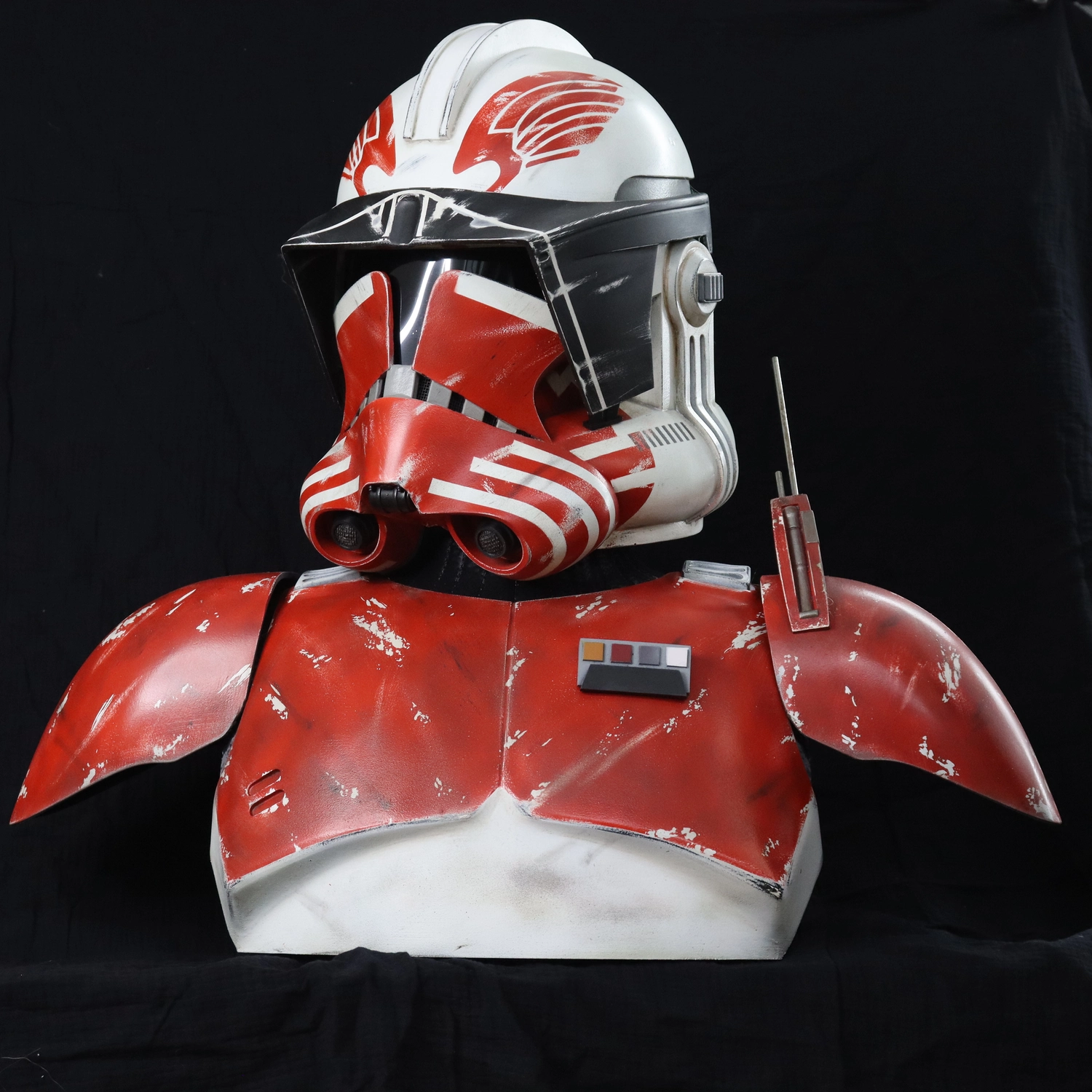 Commander Thorn bust - obrazek 2